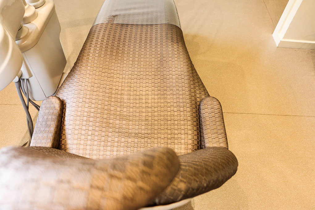 dentist chair on boxhill dental