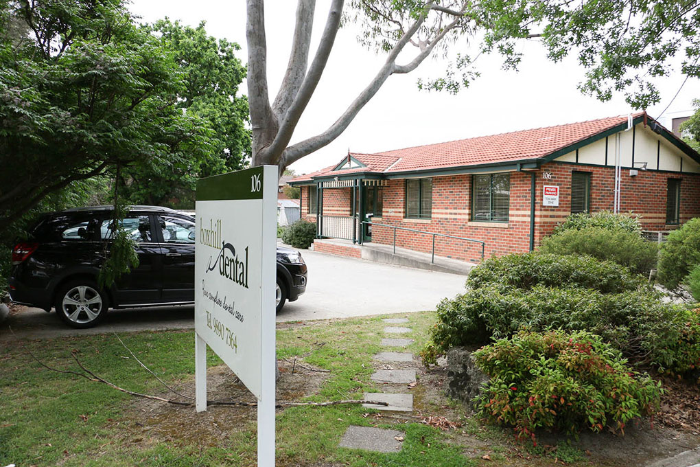 boxhill dental exterior and parking